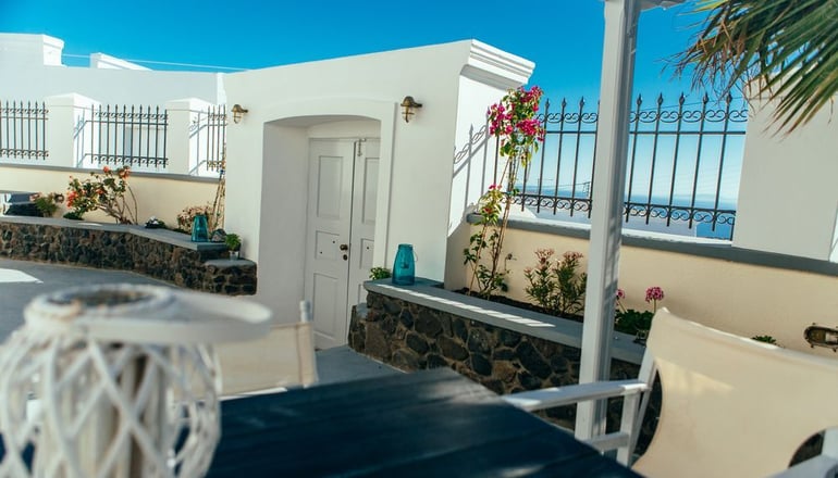 Day One Fira Mansion