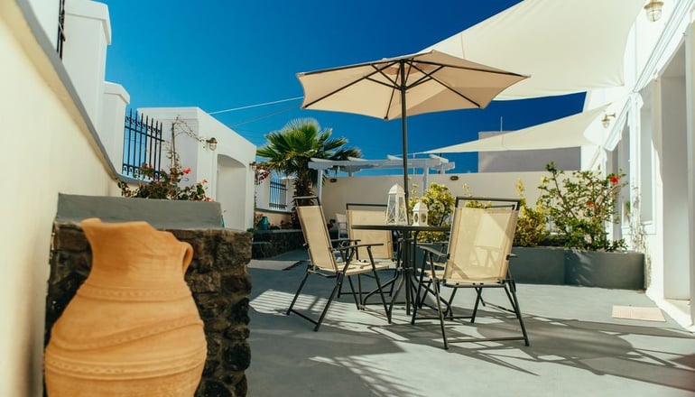 Day One Fira Mansion