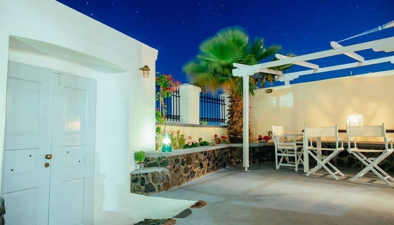 Day One Fira Mansion