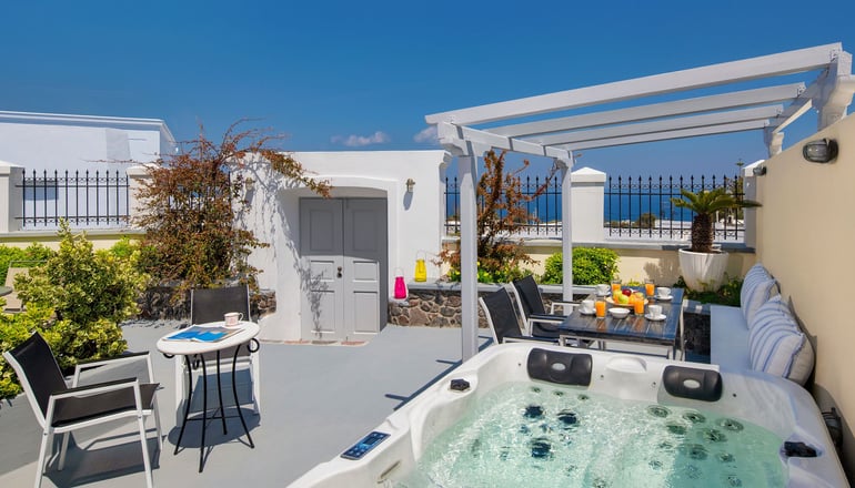 Day One Fira Mansion