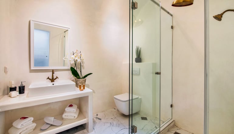 Mirinda Villa Santorini