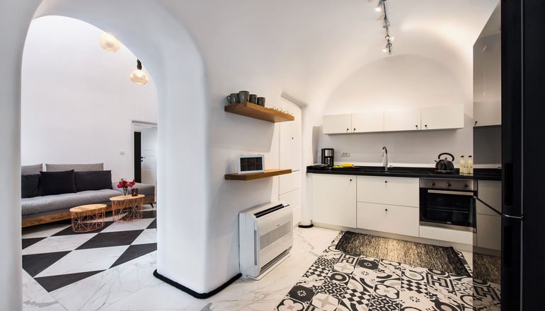 Mirinda Villa Santorini