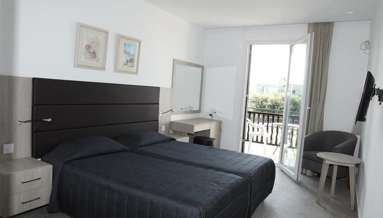 Dionysos Central Hotel Paphos