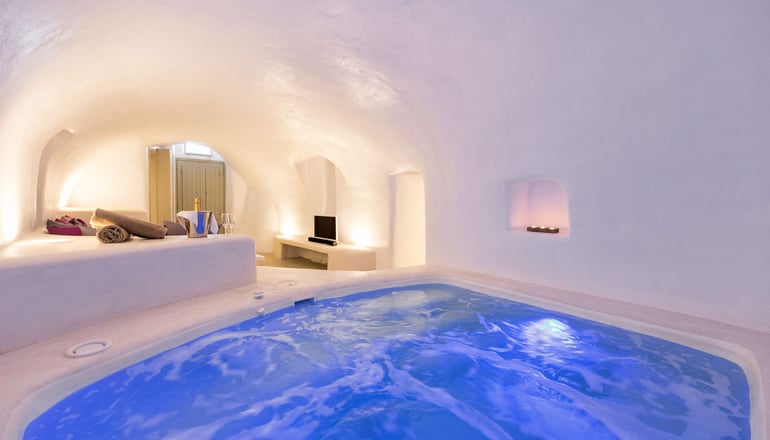 Kampanario Villa Santorini