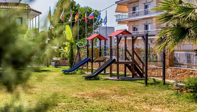 Greek Pride Hotel & Apartments - Παραλία Φούρκας, Χαλκιδική