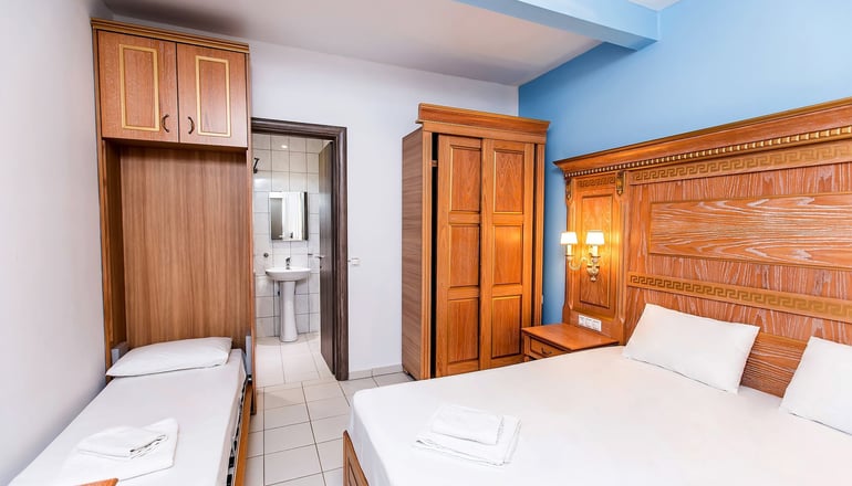 Greek Pride Hotel & Apartments - Παραλία Φούρκας, Χαλκιδική