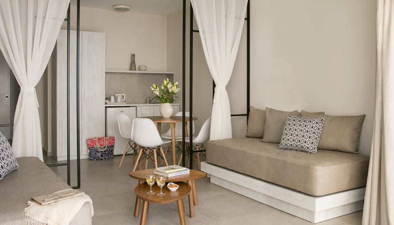 4* Louis Paphos Breeze