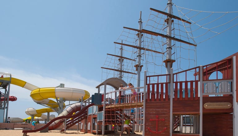 4* Louis Phaethon Beach