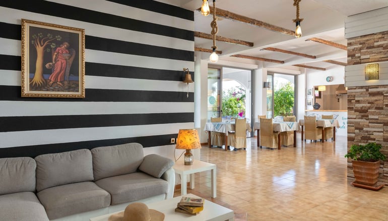 Panorama Gennadi Guest House & Bistrot