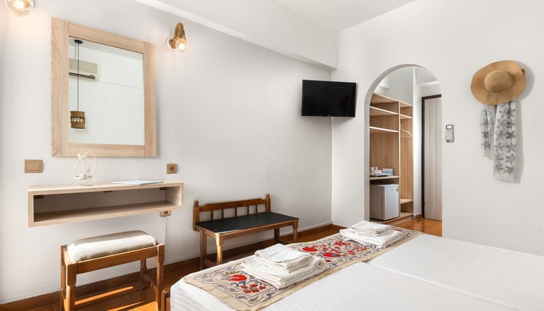 Panorama Gennadi Guest House & Bistrot