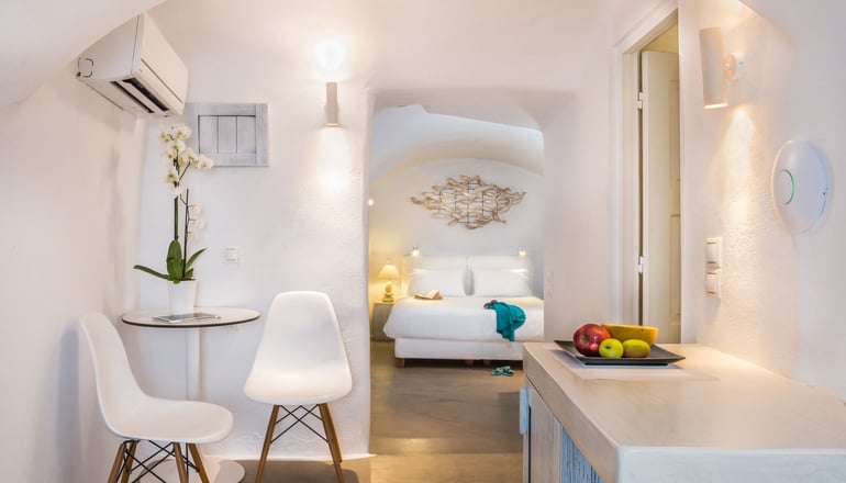 4* On The Rocks Hotel - Ημεροβίγλι, Σαντορίνη