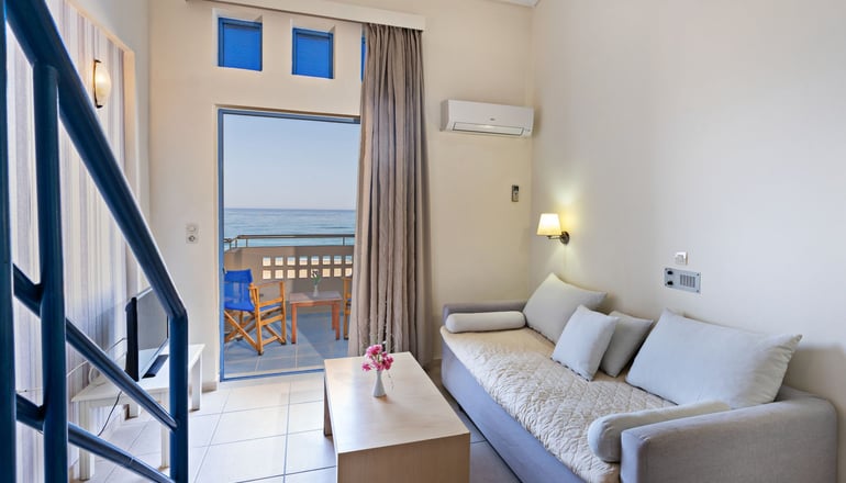 Pearl Beach Apartments