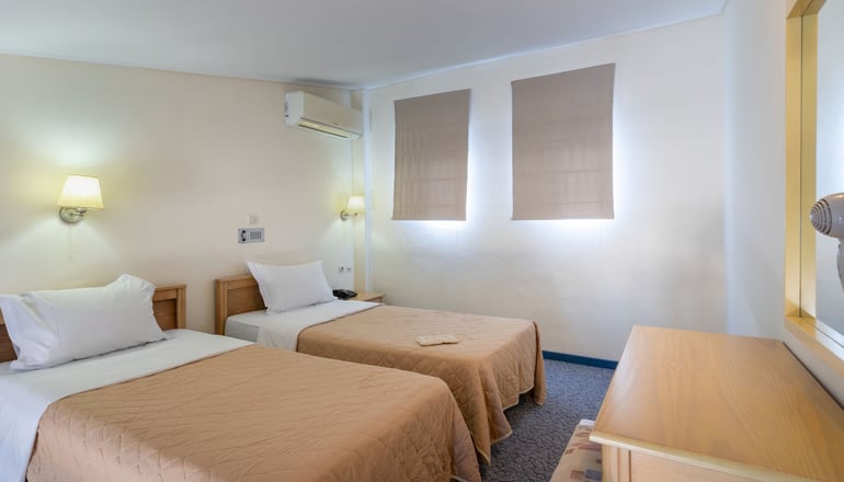 Pearl Beach Apartments