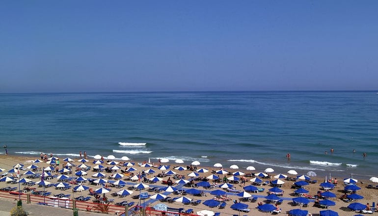 4* Pearl Beach
