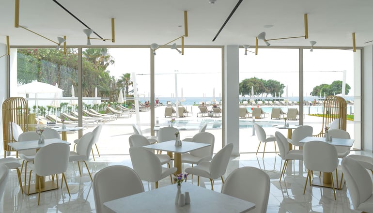 5* The Ivi Mare – Designed for adults