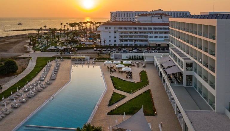 5* The Ivi Mare – Designed for adults