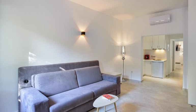 Elia Portou Luxury Residence
