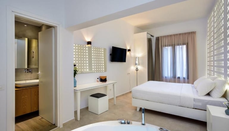 Elia Portou Luxury Residence