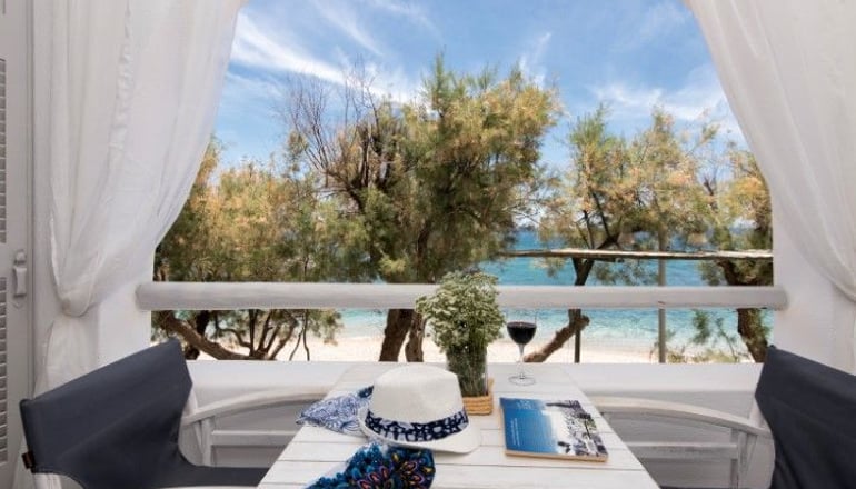 Blue Waves Suites & Apartments - Δρυός, Πάρος