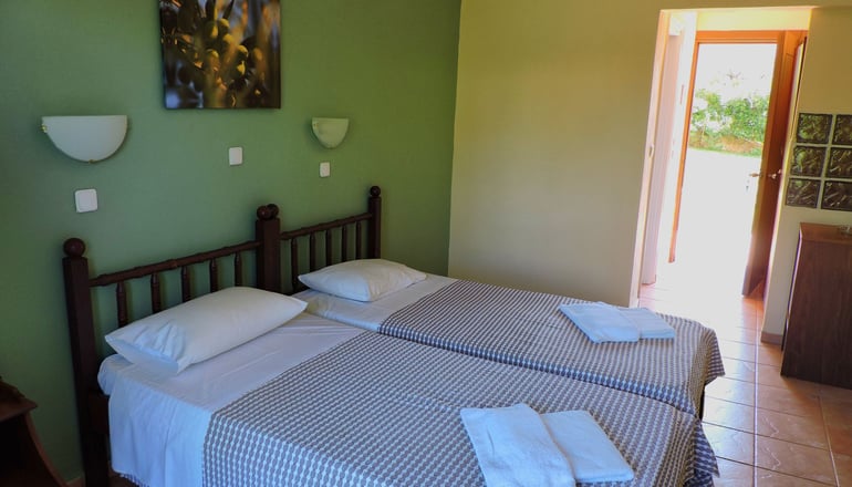 Julia Hotel - Φούρκα, Χαλκιδική