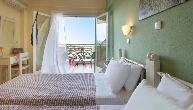 Julia Hotel - Φούρκα, Χαλκιδική