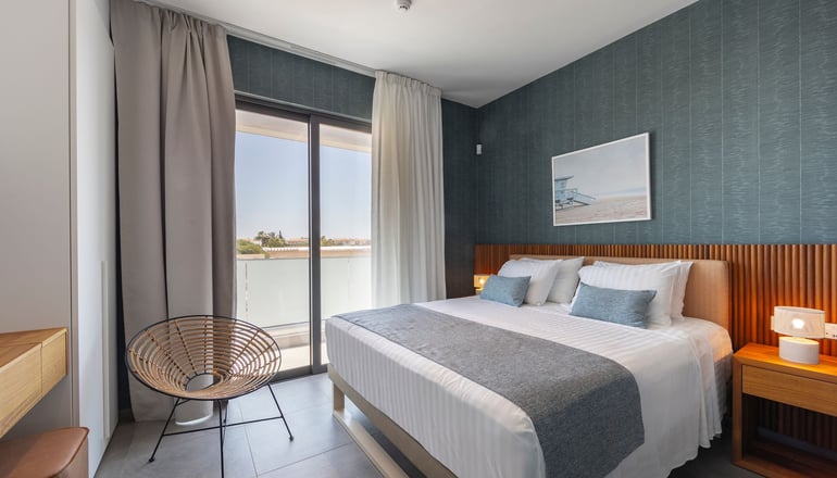 Louis Chris Le Mare Gold Luxury Villa