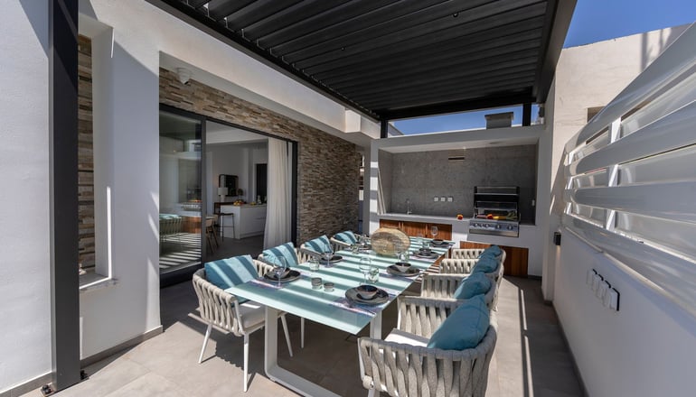 Louis Chris Le Mare Gold Luxury Villa