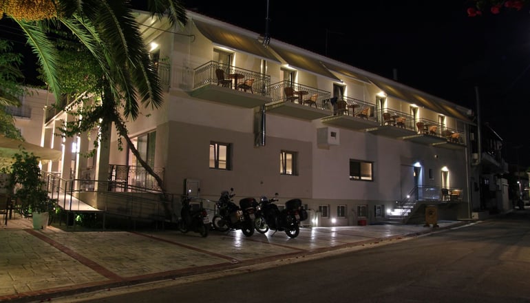 Achilles Hotel - Μεθώνη, Μεσσηνία