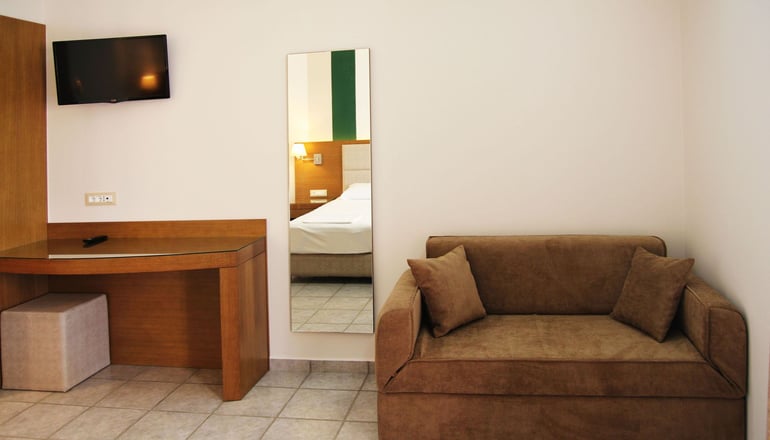 Achilles Hotel - Μεθώνη, Μεσσηνία