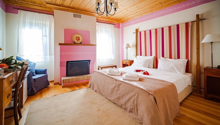 4* Rodia Boutique Hotel