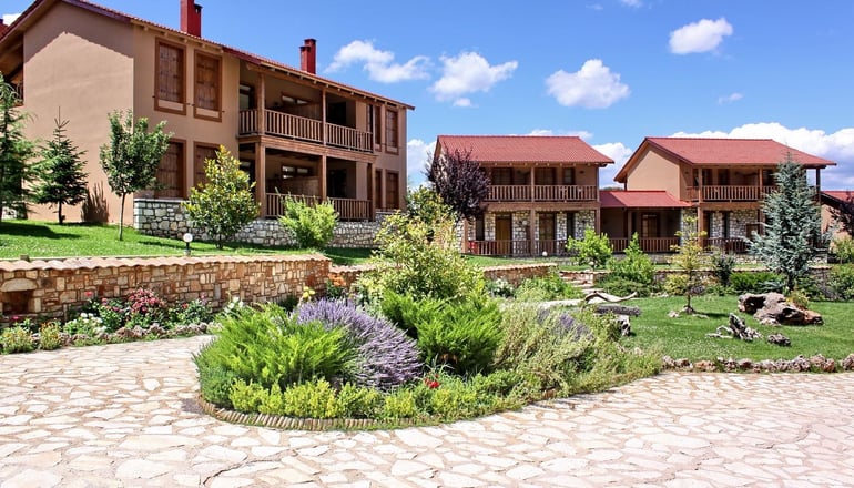 Vitina House Forest Resort