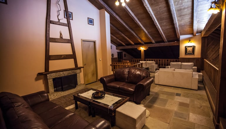 Vitina House Forest Resort