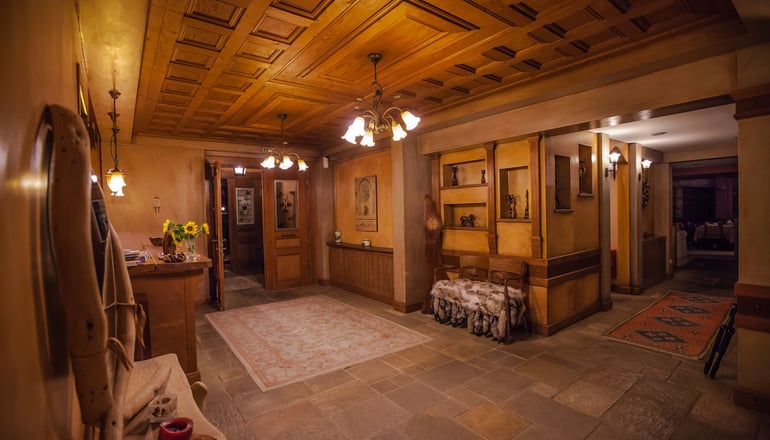 Vitina House Forest Resort