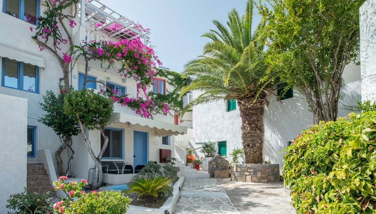 4* Korifi Suites Collection