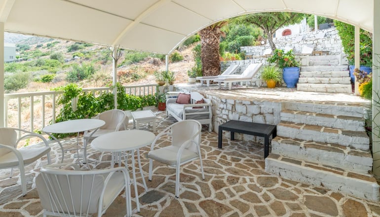 4* Korifi Suites Collection