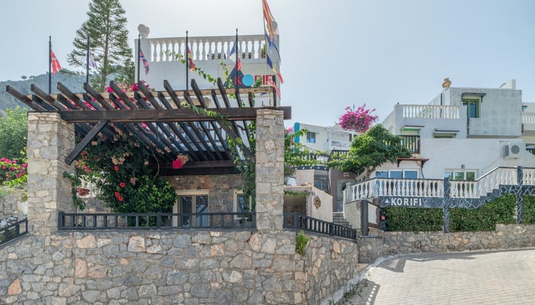 4* Korifi Suites Collection