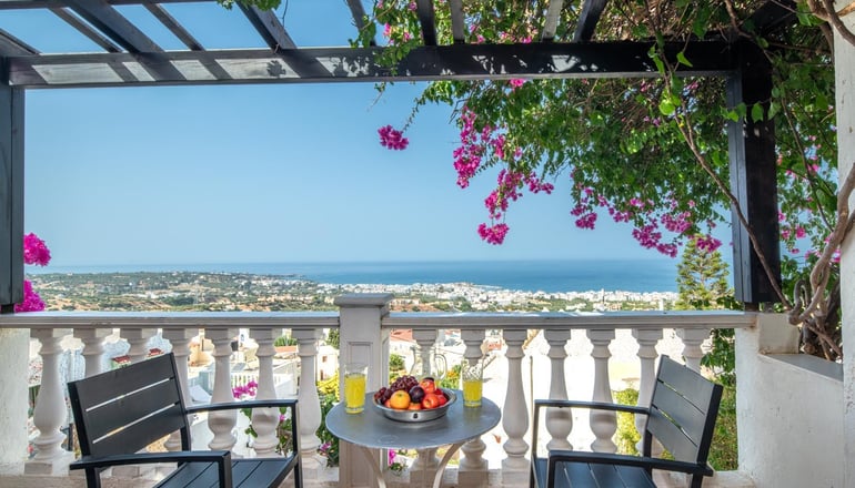 4* Korifi Suites Collection