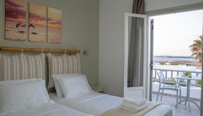Summer Shades Paros