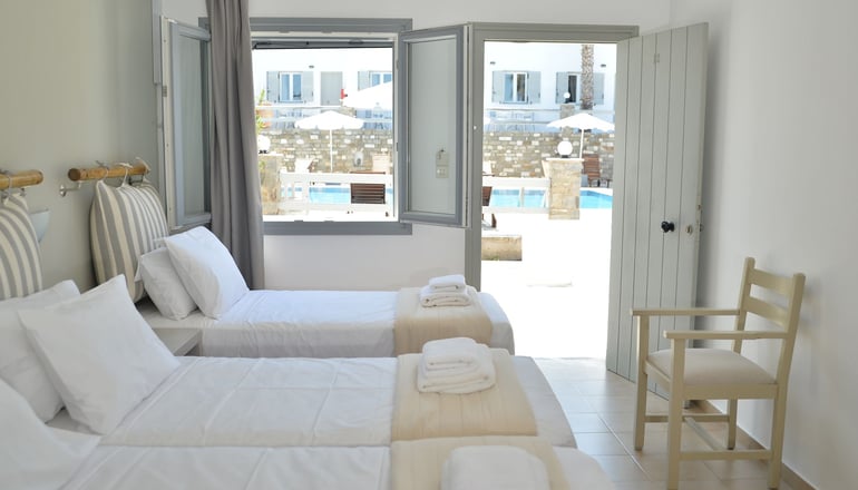 Summer Shades Paros