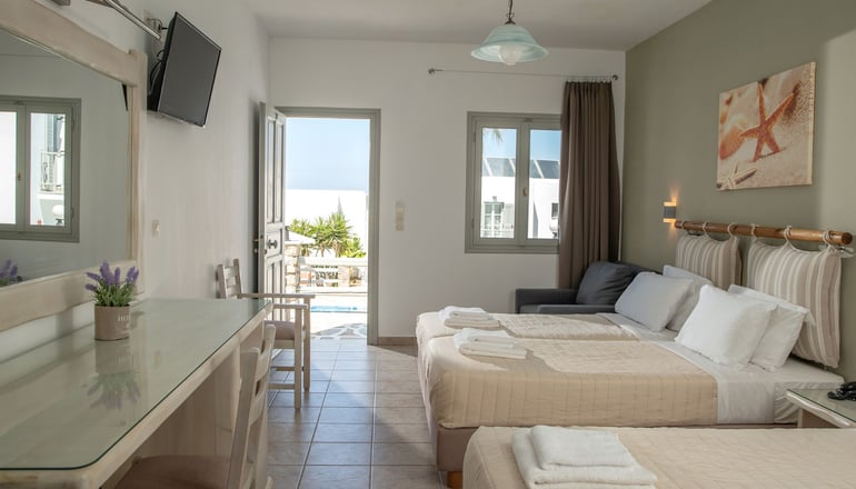 Summer Shades Paros