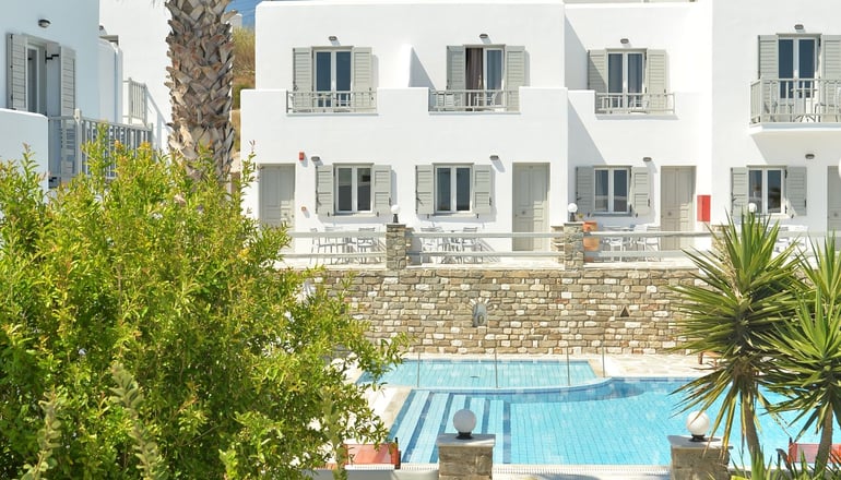 Summer Shades Paros
