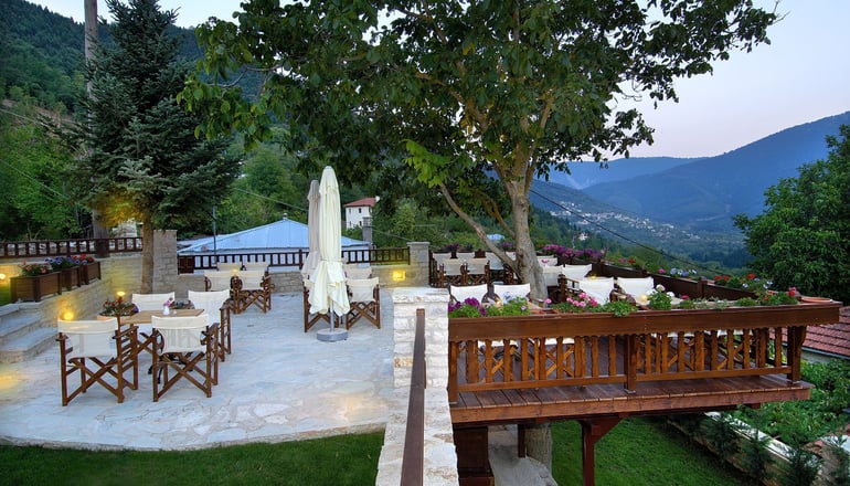 4* Emotions Country Resort - Καρπενήσι