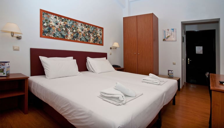 Grand Hotel Loutraki