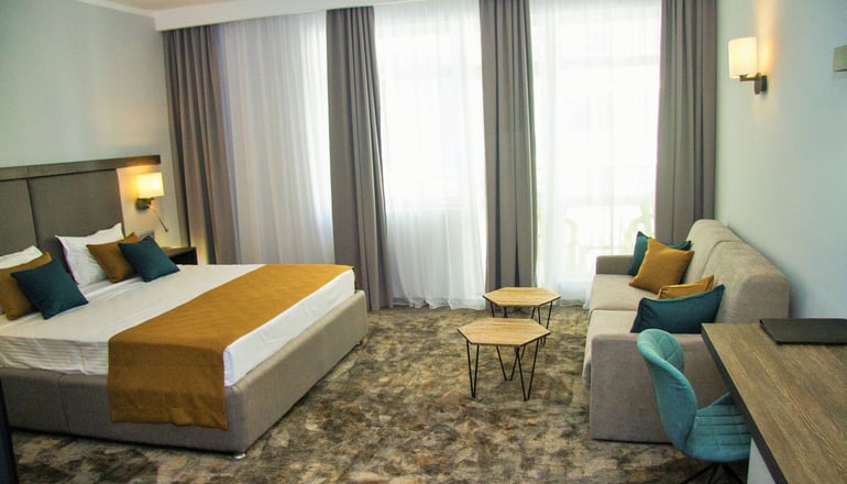 4* Best Western Plus Premium Inn & Casino