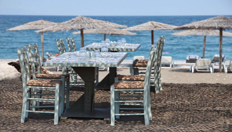 4* Thalatta Seaside Hotel