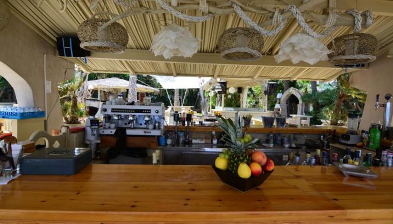 Xylokastro Beach Hotel