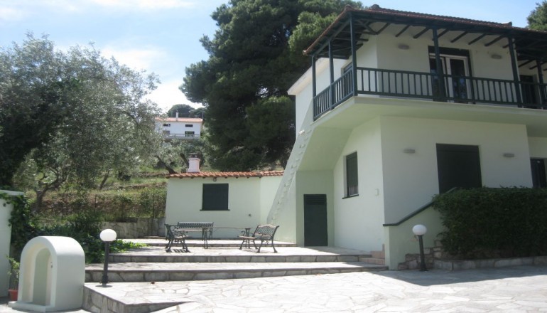 Pefkos Studios