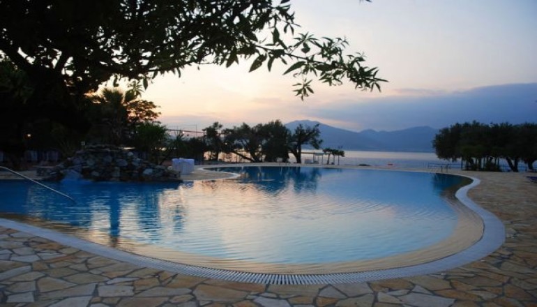 4* Florida Blue Bay