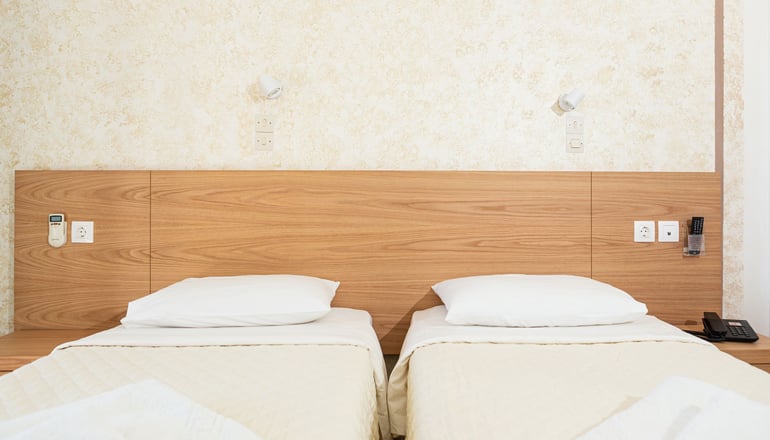 Marcos Beach Hotel - Μυλοπότας, Ίος