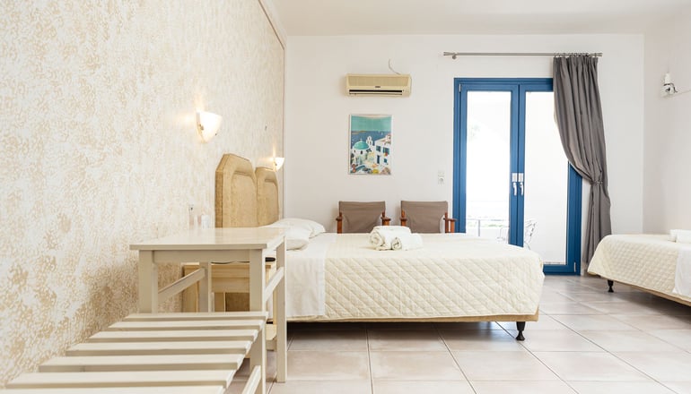 Marcos Beach Hotel - Μυλοπότας, Ίος